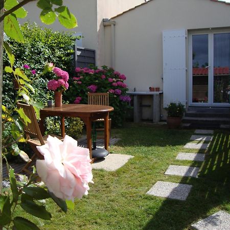 Mer A Pied Vrai Lit Linge Fourni Jardin 布雷蒂诺斯梅尔 外观 照片